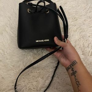 Michael Kors Crossbody/Bucket Bag